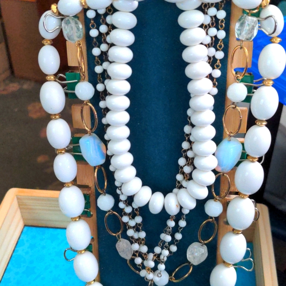 A209 🔥 5 For $35 🔥 Four White and Gold Tone Necklaces